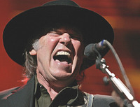 220406Neil_Young.jpg